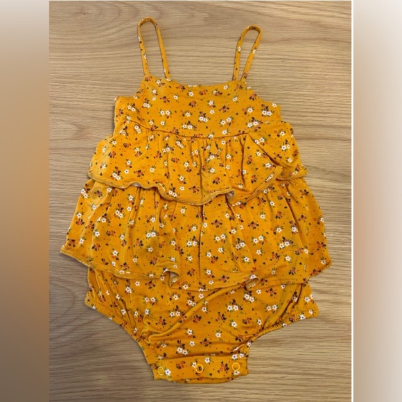 Posh Peanut Floral Ruffle Bubble size 2T - Picture 1 of 3